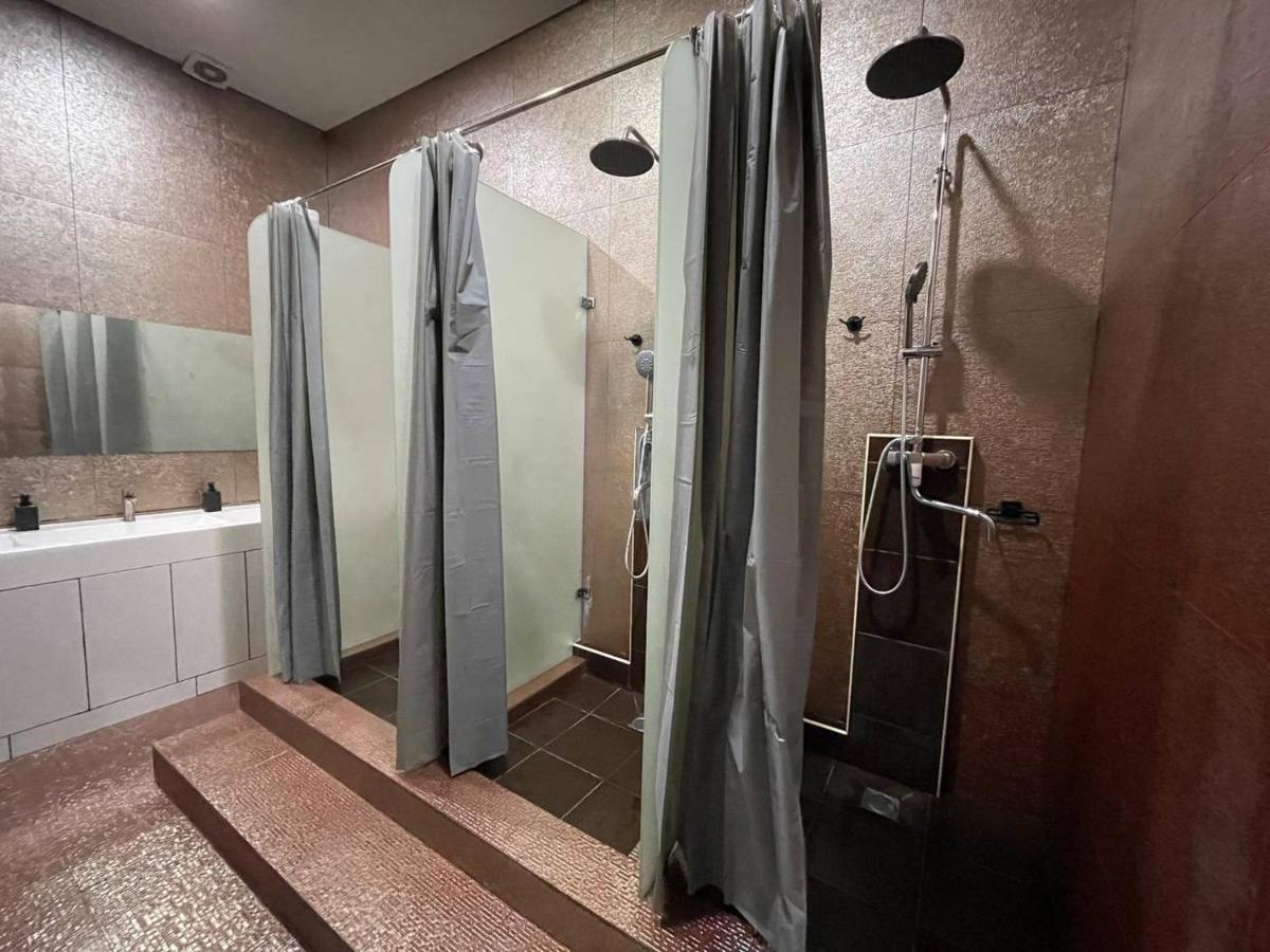 Flats Hostel Αστάνα Εξωτερικό φωτογραφία