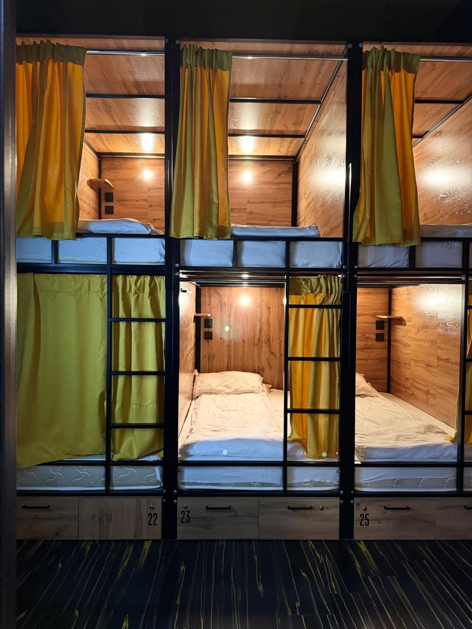 Flats Hostel Αστάνα Εξωτερικό φωτογραφία